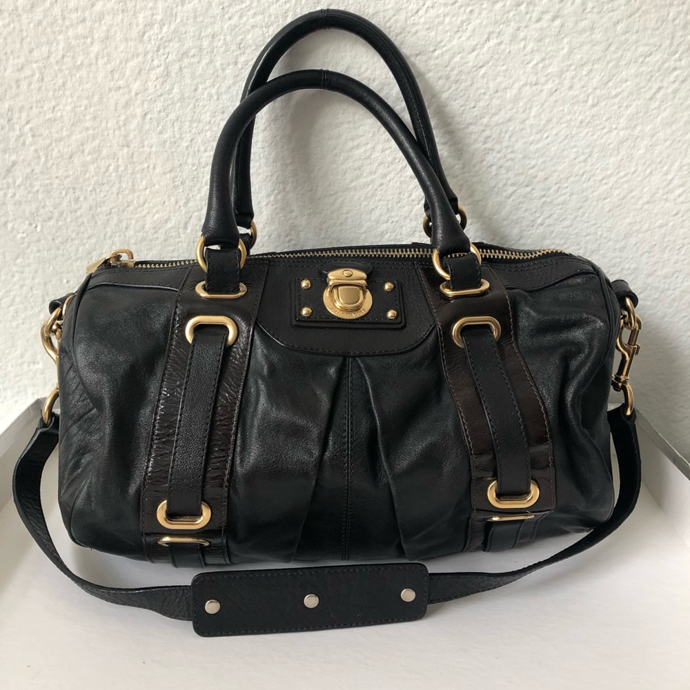 Auth MARC JACOBS Black Leather Satchel/bag